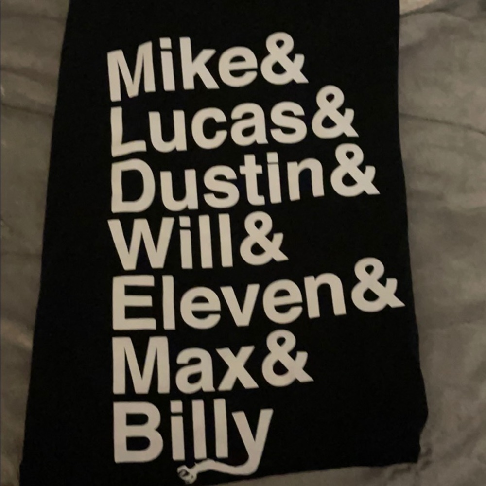 Stranger things T-shirt